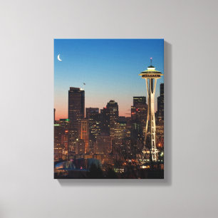 De Amerikaanse vlag vliegt tussen de stijgende maa Canvas Afdruk