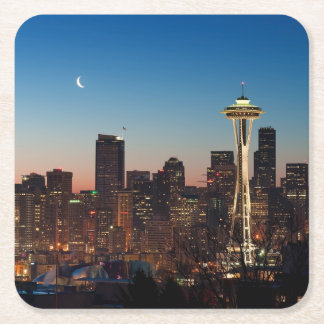 De Amerikaanse vlag vliegt tussen de stijgende maa Kartonnen Onderzetters