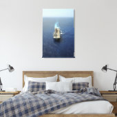 De Amfibious Ready Group Kearsarge Canvas Afdruk (Insitu (Slaapkamer))