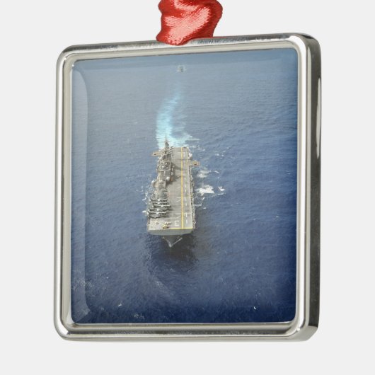 De Amfibious Ready Group Kearsarge Metalen Ornament (Links)