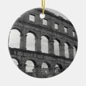 De Arena in Pula Keramisch Ornament (Voorkant)