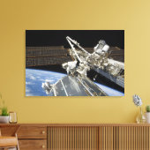 De astronauten voeren een reeks taken uit canvas afdruk (Insitu (Woonkamer))