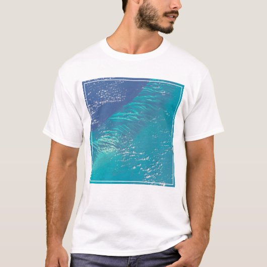 De Atlantische Oceaan voor de kust van de Bahama's T-shirt (Voorkant)
