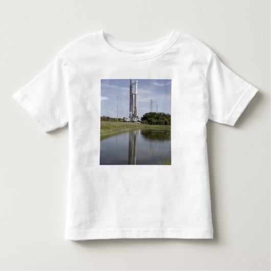 De Atlas V/Centaur komt op het lanceringsbedrijf a Kinder Shirts (Voorkant)