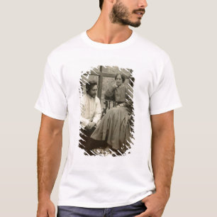 De auteur Leonid Andreyev met zijn vrouw T-shirt