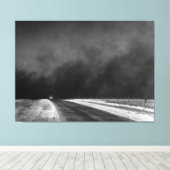 De auto rijdt het Texas Panhandle in de stofkam Canvas Afdruk (Insitu (Houten vloer))