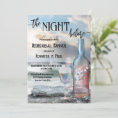 De avond voor strand- en wijnproefdiners kaart (Staand voorkant)