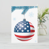 De bal van Kerstmis met de vlag van de V.S. Feestdagenkaart (Staand voorkant)