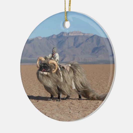 De banthapug-sierbloem keramisch ornament (Links)