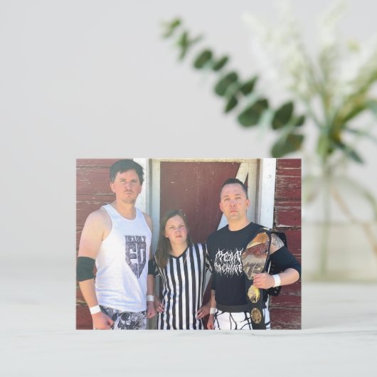 De Barnyard Brawl - Deadly Ed vs Mean Machine Briefkaart (Staand voorkant)