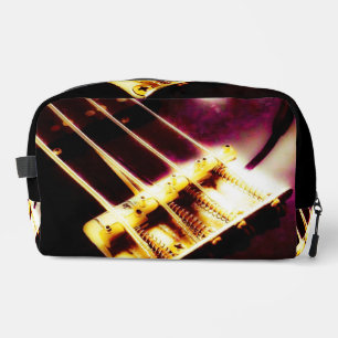 De basis van een Bass Print Cut Sew Bag Toilettasje