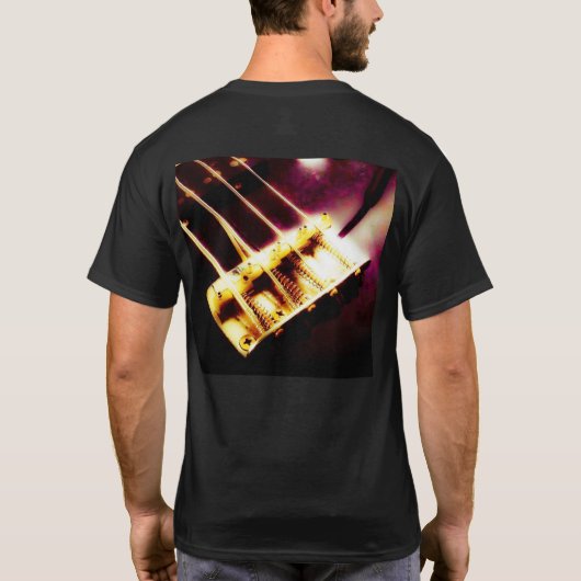 De basis van een massa t-shirt (Achterkant)