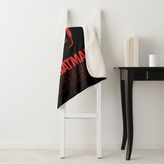 De Batman Cowl Logo Sherpa Deken (In situ)
