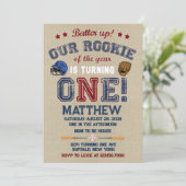 De batterij omhoog ons kleine koekje draait één kaart (Staand voorkant)