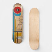 de Bauhaus geest in elke kickflip en grind Persoonlijk Skateboard (Voorkant)