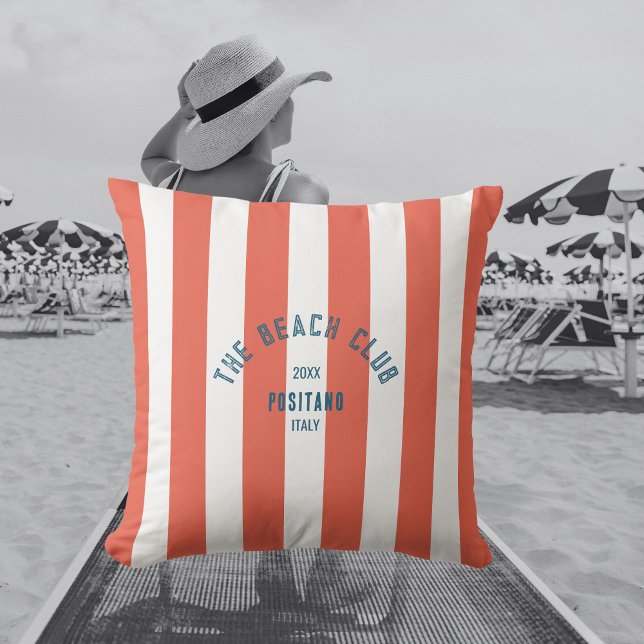 De Beach Club Crest Sinaasappel rode Cabana streep Buitenkussen (Creator heeft geüpload)