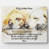 De bedtijd van een hond met een tablet fotoplaat (Voorkant)