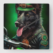 De Belgische Shepherd-fiets St. Patrick's Day Vierkante Klok (Voorkant)