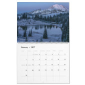 De berg is uit: Mount Rainier 2-jarige kalender (Feb 2027)
