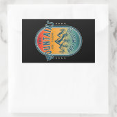 De bergen bellen en ik moet gaan. rechthoekige sticker (Tas)