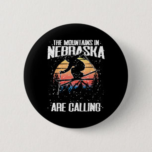 De bergen in Nebraska roepen om grappig skiën Ronde Button 5,7 Cm