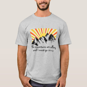 De bergen noemen de Retro Sunrise T-shirt
