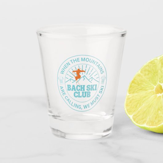 De bergen noemen het Bachelorette Shot Glas (Voorkant)