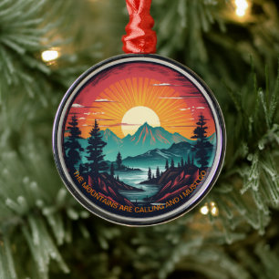 De bergen noemen het kerstversiering metalen ornament