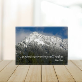 De bergen noemen Quote Snowy Mountain Fotoblokken