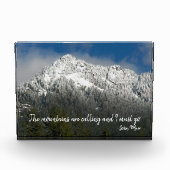 De bergen noemen Quote Snowy Mountain Fotoblokken (Voorkant)