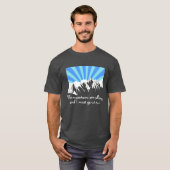 De bergen noemen Retro Clouds & Sky T-shirt (Voorkant volledig)