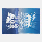 De bergen roepen moet Jouw naam Typografie gaan Theedoek (Horizontaal)