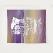 De bergen roepen moet Jouw naam Typografie gaan Wandkleed (Voorkant (horizontaal))