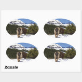 De bergen roepen ovale sticker (Vel)