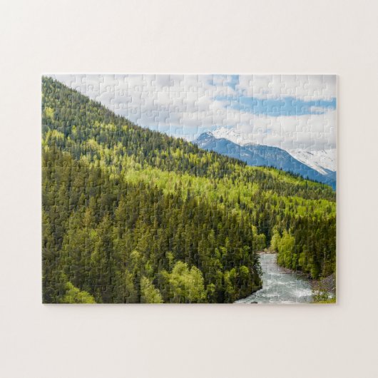 De bergrivier in het bos van British Columbia Legpuzzel (Horizontaal)