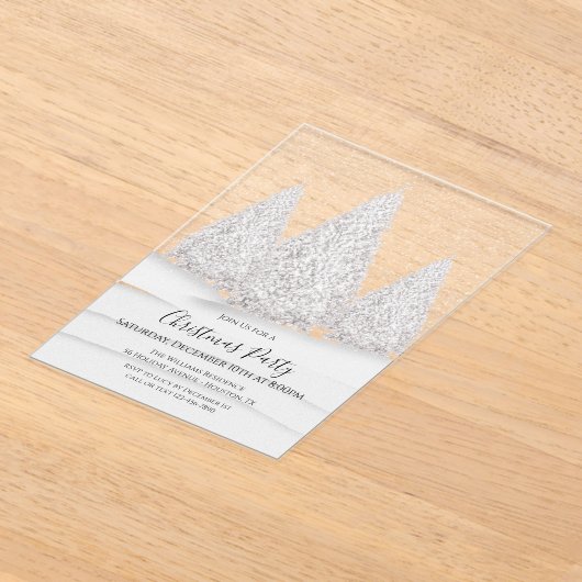De besneeuwde winterse kerstscène van Silver Tree Acryl Uitnodigingen (Laagn)