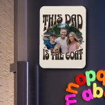 De beste aller tijden Goat Dad foto Magneet<br><div class="desc">Fotocadeau voor vader van zijn kinderen of kind om hem te laten weten dat hij de grootste aller tijden is! Leuk retro design met trendy freeform typografie, liefdesharten en kleurenpalet. Gebruik de personalisatie-sjabloon om uw foto toe te voegen en aan te passen aan perfectie en voel je vrij om het...</div>