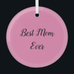 De beste moeder sms-roze glas ornament<br><div class="desc">"Best Mom Ever" elegant belichaamd in een levendig lettertype valt op tegen een zachte roze achtergrond,  en biedt een oprecht eerbetoon aan de meest gekoesterde matriarchen in een ontwerp dat zowel vet als aanhankelijk is.</div>