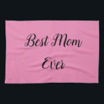 De beste moeder sms-roze theedoek<br><div class="desc">"Best Mom Ever" elegant belichaamd in een levendig lettertype valt op tegen een zachte roze achtergrond,  en biedt een oprecht eerbetoon aan de meest gekoesterde matriarchen in een ontwerp dat zowel vet als aanhankelijk is.</div>