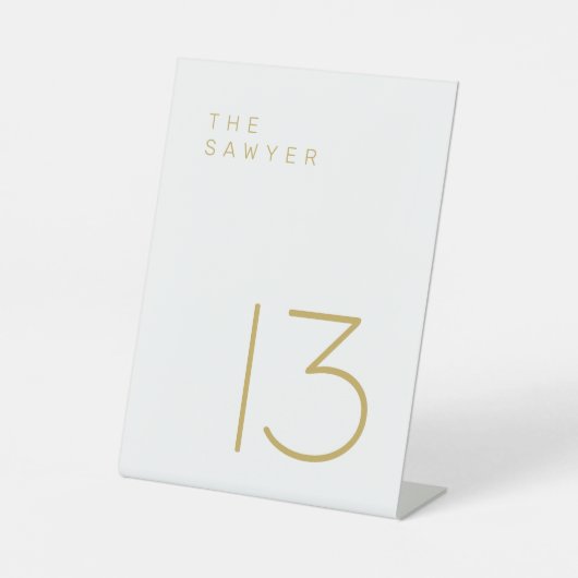 De bewaarder 13 Gold- en White Table Number Reclamebord Met Voetstuk (Voorkant)
