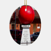 DE BIG RED APPLE - Cornelia, Georgia Keramisch Ornament (Rechts)