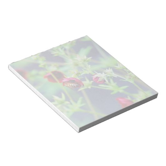 De bij met de rode ventilator notitieblok (Schuin)