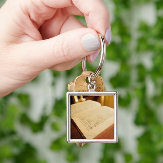 De Bijbel Sleutelhanger (Hand)