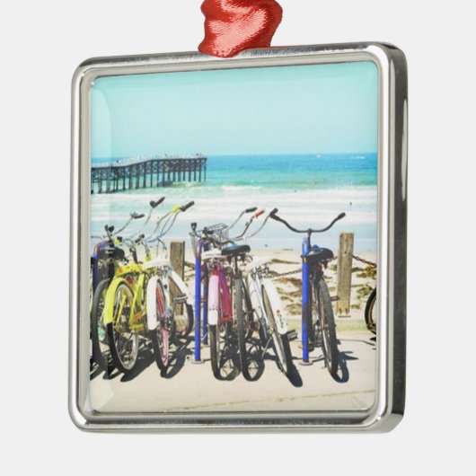 DE BIKES IN DE PIER CHRISTMAS ORNAMENT (Links)