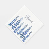 De blauwe bloemen van Delphinium Servet (Hoek)