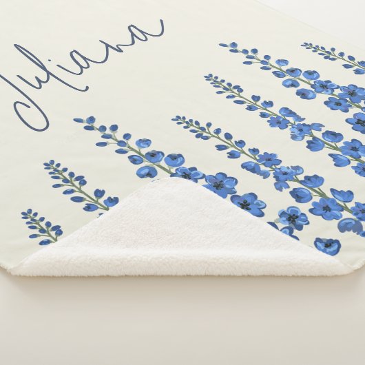 De blauwe bloemen van Delphinium Sherpa Deken (3/4)