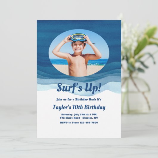 De blauwe Uitnodiging van de Verjaardag van de (Staand voorkant)