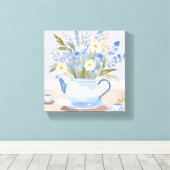 De Bloeiende Kettle | Blauwe Waterverftea Schilder Canvas Afdruk (Insitu (Houten vloer))