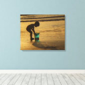 De Blue Bucket Silhoutte Beach Kinder Canvas Afdruk (Insitu (Houten vloer))