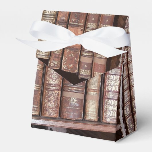 De Boeken van de bibliotheek op een Shelf Bedankdoosjes (Voorkant Zijde)